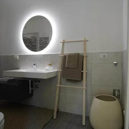 Corte Dei Magazzini 아파트 *